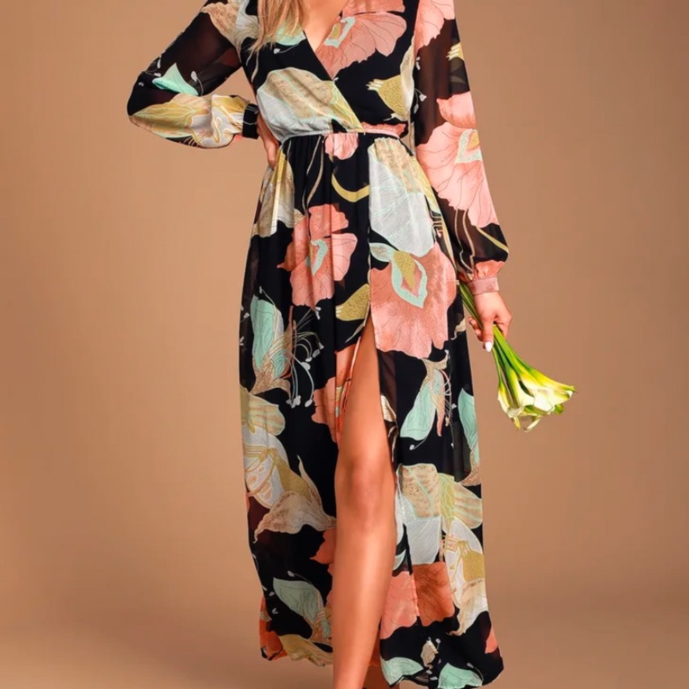 Lulu’s Wondrous Water Lilies Floral Maxi Dress